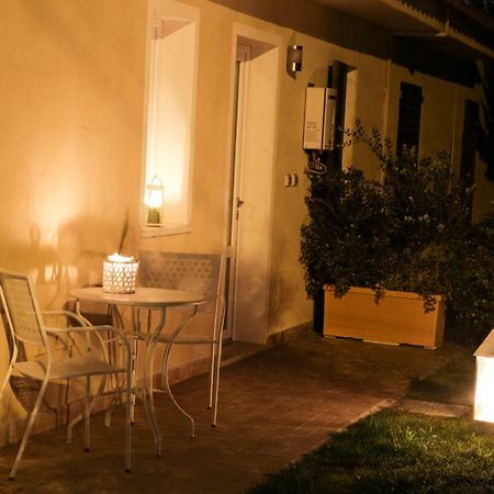 Avion B&B Elmas Bagian luar foto